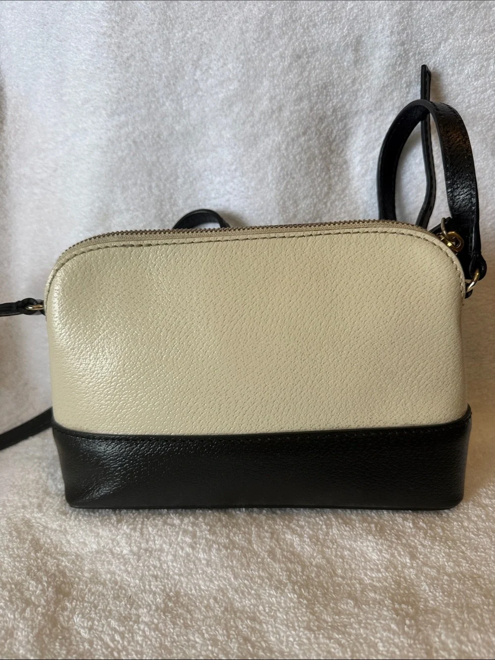kate spade Two-Tone Black and Cream Pebble Leather Crossbody